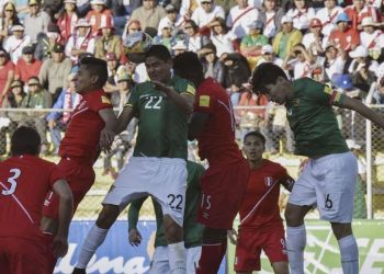 Presidente de la Federación Boliviana sobre duelo contra Perú: Traeremos los puntos