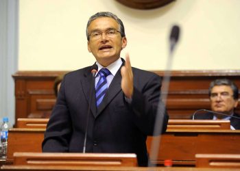 Alejandro Aguinaga: Comisión de Fiscalización solicitará a Pedro Castillo esclarecer reuniones en Breña