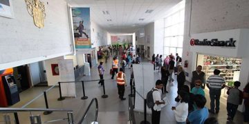 Arequipa: 109.000 turistas arribaron vía aérea a la región en octubre