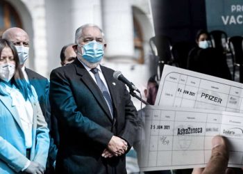 Renovación Popular se opone a que ciudadanos presenten carnet de vacunación de manera obligatoria