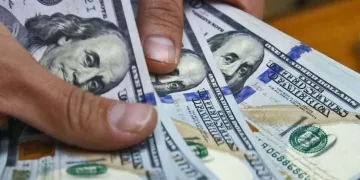 Dólar en Perú: tipo de cambio abre a la baja y se cotiza en S/ 4,0780