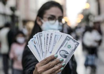 Dólar en Perú: tipo de cambio abre a la baja y se cotiza en S/ 4,0794