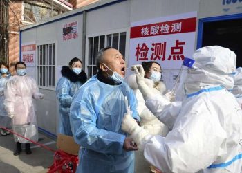 China confina la ciudad de Anyang, con 5 millones de habitantes, por brote de la COVID-19