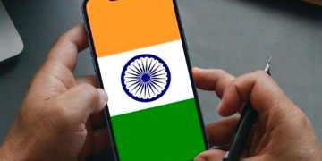 India quiere desarrollar su propio sistema operativo para competir con iOS y Android