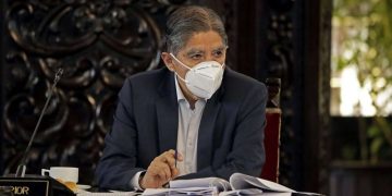 Avelino Guillén sobre Pedro Castillo: «Me da la impresión de que no escucha ni a la premier»