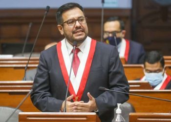 Carlos Zeballos: Perú Democrático conversó con el presidente Pedro Castillo sobre cambio de Constitución y Asamblea Constituyente