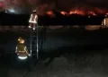 Dos incendios dejan en la calle a 16 familias en Piura