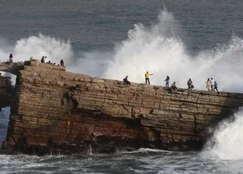 Oleajes anómalos: ¿cómo actuar si nos encontramos cerca al mar?