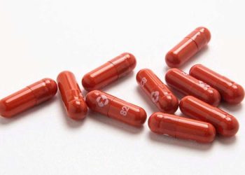 COVID-19: Merck dice que su píldora es activa contra ómicron