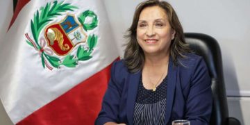 Peruanos culpan a Dina Boluarte, Congreso y la Policía Nacional por los problemas de inseguridad, según encuesta de Ipsos