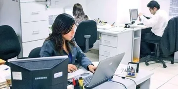 lacapitalfm.com