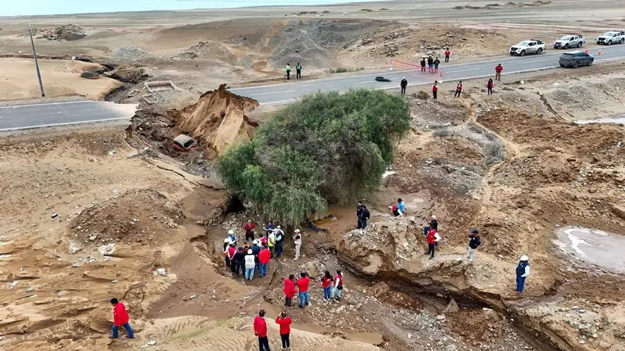 Daños y destrucción en la variante de la Panamericana Sur en Moquegua tras el colapso de la vía
