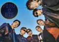 Integrantes de la agrupación K-pop BTS posando en plano contrapicado con insignia de Perú