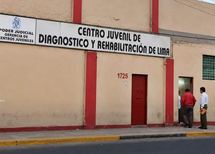 Fachada del Centro Juvenil de Diagnóstico y Rehabilitación de Lima, conocido como Maranguita.