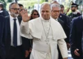 ¡Buenas noticias para el papa León XIV! Su salida del hospital trae alivio y una nueva expectativa